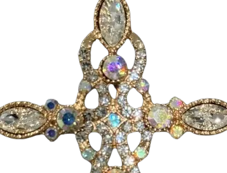 Cross Brooch, close-up of the cross